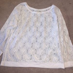 white flower lace quarter sleeve top